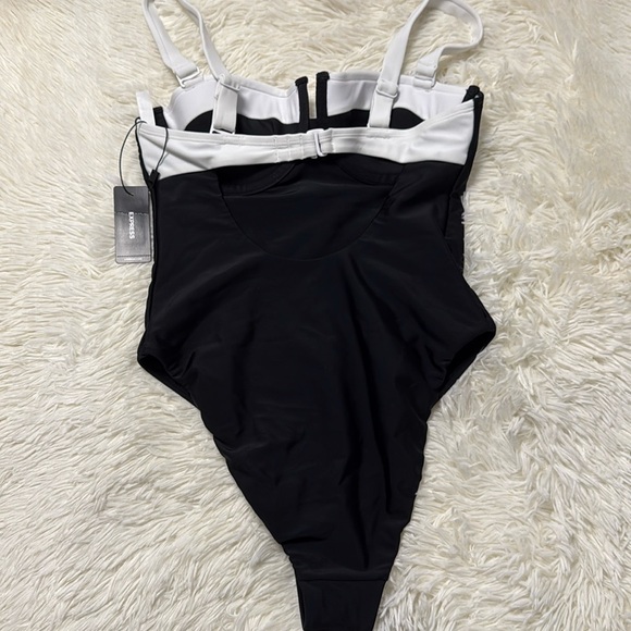 Express Color Block Body Contour One Piece Swimsuit - Picture 5 of 6